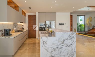 Casa amueblada en venta, Isla Dorada, Zona Hotelera Cancún