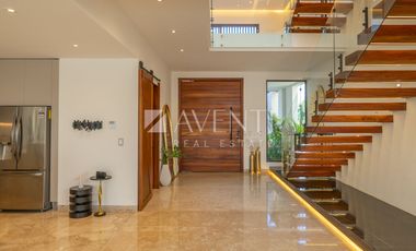 Casa amueblada en venta, Isla Dorada, Zona Hotelera Cancún