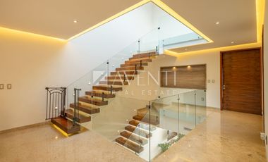Casa amueblada en venta, Isla Dorada, Zona Hotelera Cancún