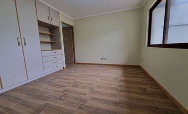 Oportunidad de linda Casa en Pasaje Cerrado en Avda Principal de Talagante, Bernardo O'Higgins 695, comuna de Talagante..