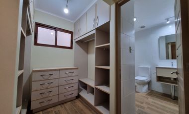 Oportunidad de linda Casa en Pasaje Cerrado en Avda Principal de Talagante, Bernardo O'Higgins 695, comuna de Talagante..