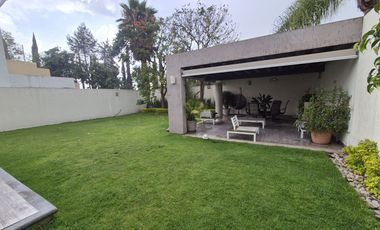 CASA EN VENTA EN PUERTA DE HIERRO