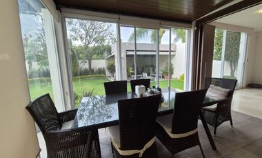 CASA EN VENTA EN PUERTA DE HIERRO