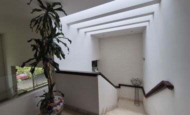 CASA EN VENTA EN PUERTA DE HIERRO