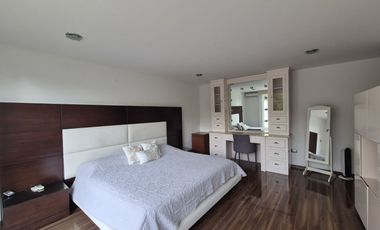 CASA EN VENTA EN PUERTA DE HIERRO