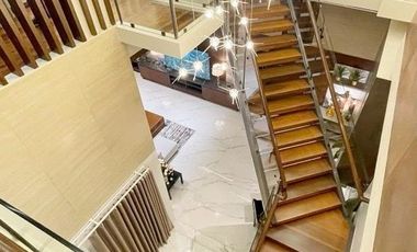 6BR Brand New and Fully Furnished Home in Multinational Village Parañaque