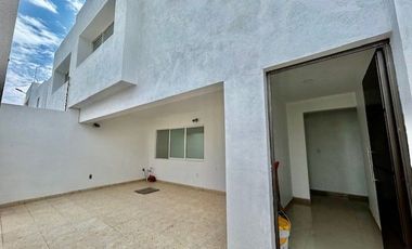 CASA EN VENTA EN TOLUCA SOLO RECURSOS PROPIOS CERCA DE BARBABOSA
