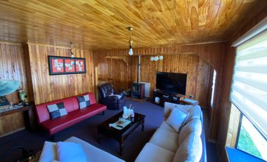 Hermosa casa en venta de 2 pisos y 166,27m² en Puerto Montt