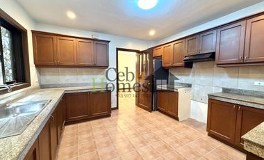 Unfurnished 3 Bedroom House in Banilad for Rent