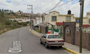 COHC (EMB) CASA EN VENTA DE CONTADO EN URBI VILLADEL REY MEX