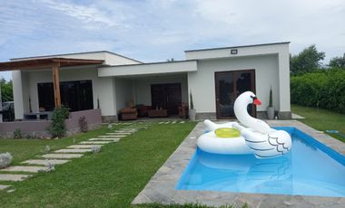 Vendo Casa en Condominio “Los Ciruelos” –  Quilmana – Cañete - Km 121  Panamericana Sur