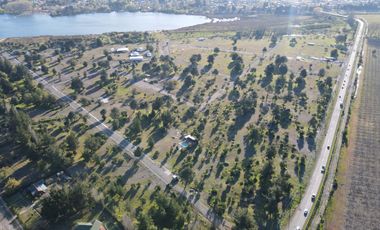 Sitios Con Acceso A Laguna En Quillon