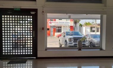 Local comercial en venta, sector Urdesa Centrar