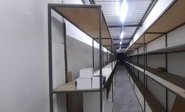 Local comercial en venta, sector Urdesa Centrar