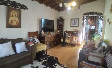 Venta hermosa Casa, Machado, Copacabana Antioquia.