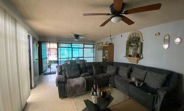 CASA EN VENTA EN JARDINES DE LA PAZ