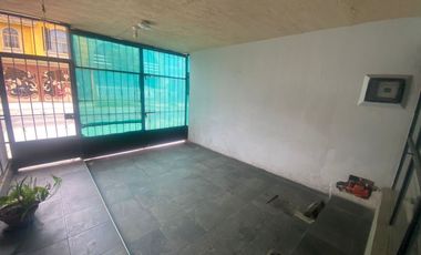CASA EN VENTA EN JARDINES DE LA PAZ