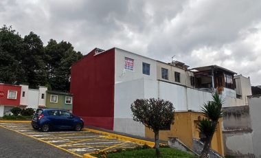 CASA ESQUINERA - SECTOR MONJAS DESVÍO