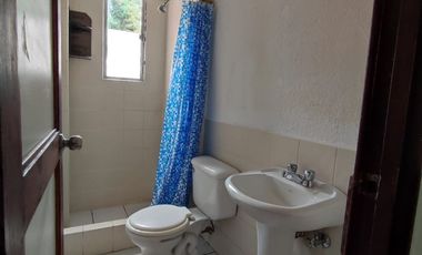 CASA ESQUINERA - SECTOR MONJAS DESVÍO