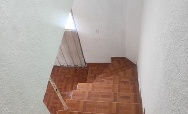 CASA ESQUINERA - SECTOR MONJAS DESVÍO