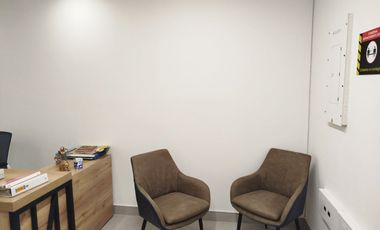 Venta de oficina en Castropol, Poblado