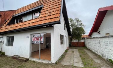 VENDO casa en sector tranquilo y familiar de Huertos Familiares San Pedro de la Paz