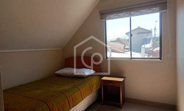 ARRIENDO CASA 3D/3B, SECTOR CIELOS DEL VALLE ORIENTE