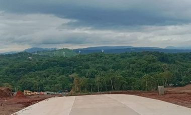 10K RF ONLY NEAR RFO NO DP RESIDENTIAL&COMMERCIAL LOT IN PILILLA RIZAL LAGUNA LAKE FRONT VIEW