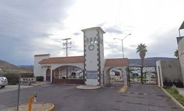 Residencia en Remate Bancario, Fraccionamiento Villa Toscana, Chihuahua, Chih.