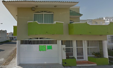 CASA EN VENTA EN PLAYA PACANA, ARBOLEDAS SAN RAMON,, VERACRUZ
