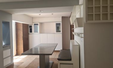 Amplia Residencia en VENTA