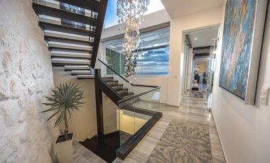 Exclusiva Residencia en Venta Amueblada, con Vista al Mar en Zona Romántica de Vallarta 🌅