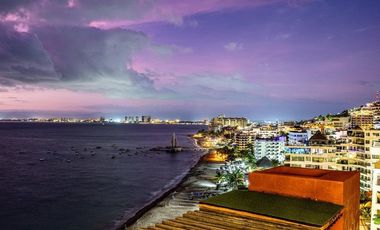 Exclusiva Residencia en Venta Amueblada, con Vista al Mar en Zona Romántica de Vallarta 🌅