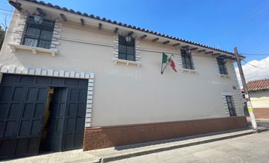 Hermosa Casa Colonial en barrio histórico de la ciudad