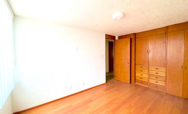 Venta Casa frente a Parque en fraccionamiento privado