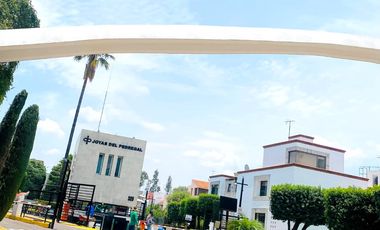 Venta Casa frente a Parque en fraccionamiento privado