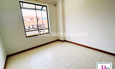 Se Vende Apartamento en 2 Piso - Unidad Cerrada