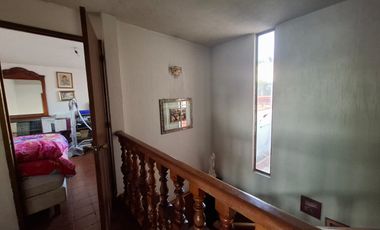 Amplia casa en VENTA