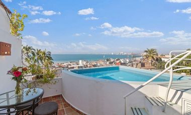 🏰 ¡VILLA EN VENTA DE LUJO CON 7 RECÁMARAS CON VISTA AL MAR Y HERMOSOS ATARDECERES! 🌅 AMUEBLADO