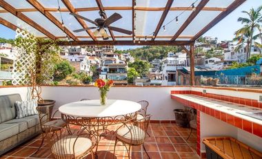 🏰 ¡VILLA EN VENTA DE LUJO CON 7 RECÁMARAS CON VISTA AL MAR Y HERMOSOS ATARDECERES! 🌅 AMUEBLADO