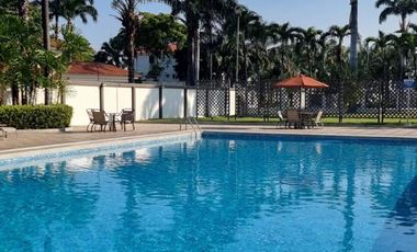 Casa en venta en Ubr. Camino del Río - Samborondón