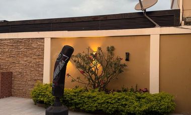 Casa en venta en Ubr. Camino del Río - Samborondón