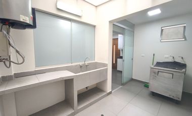 Venta de amplio departamento en San Borja – Cerca al Pentagonito