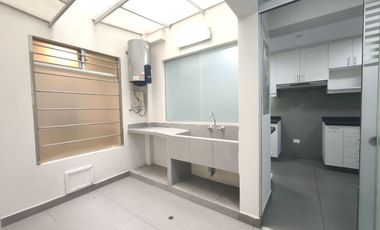 Venta de amplio departamento en San Borja – Cerca al Pentagonito