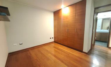 Venta de amplio departamento en San Borja – Cerca al Pentagonito