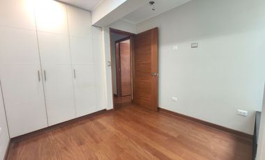 Venta de amplio departamento en San Borja – Cerca al Pentagonito