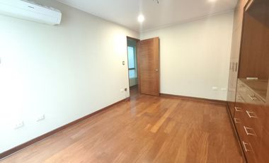 Venta de amplio departamento en San Borja – Cerca al Pentagonito