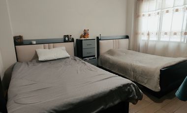 Vendo casa de una planta con proyección en el Paraiso