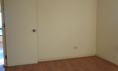Arriendo oficina 3 Privados Edificio Century, Cercana Metro Ñuñoa