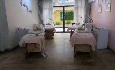 Venta de casa comercial rentera